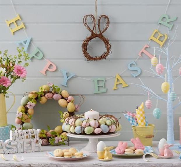 Decorating for Easter Day